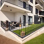 Perla Luxury Διαμέρισμα Ουμάγκ