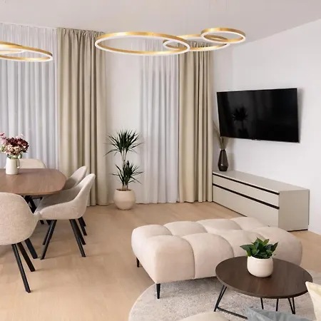 Perla Luxury *